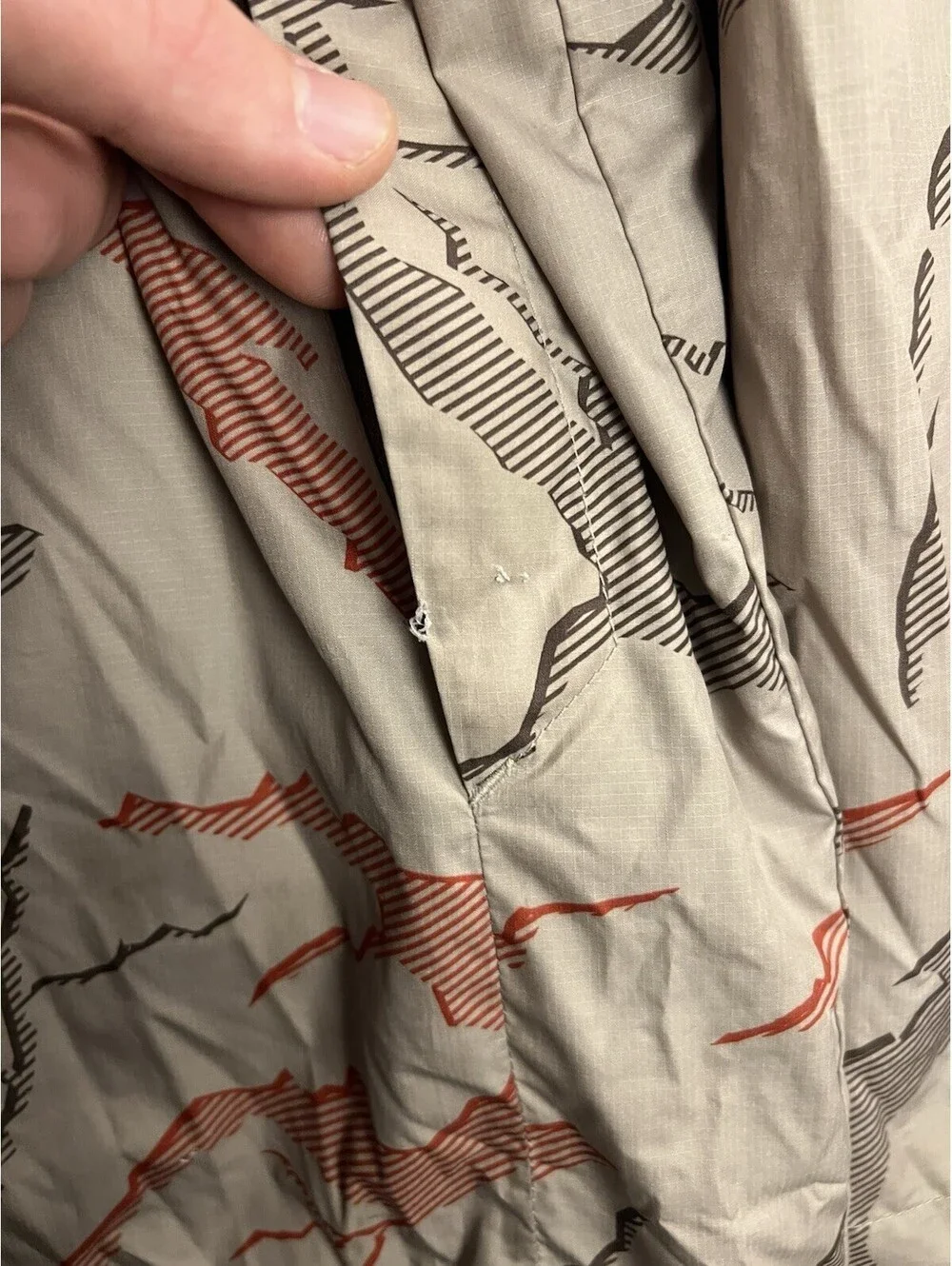 The North Face Jacket Mens 2XL Brown Red Camo Hooded 1/2 Zip Pullover Anorak